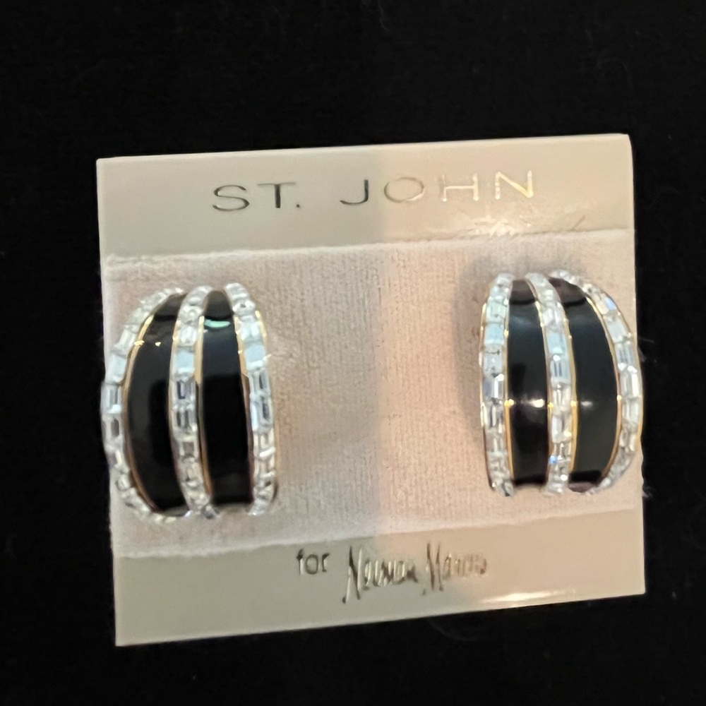 Gorgeous St. John Onyx & Rhinestone Clip-On Earrings with Stamp